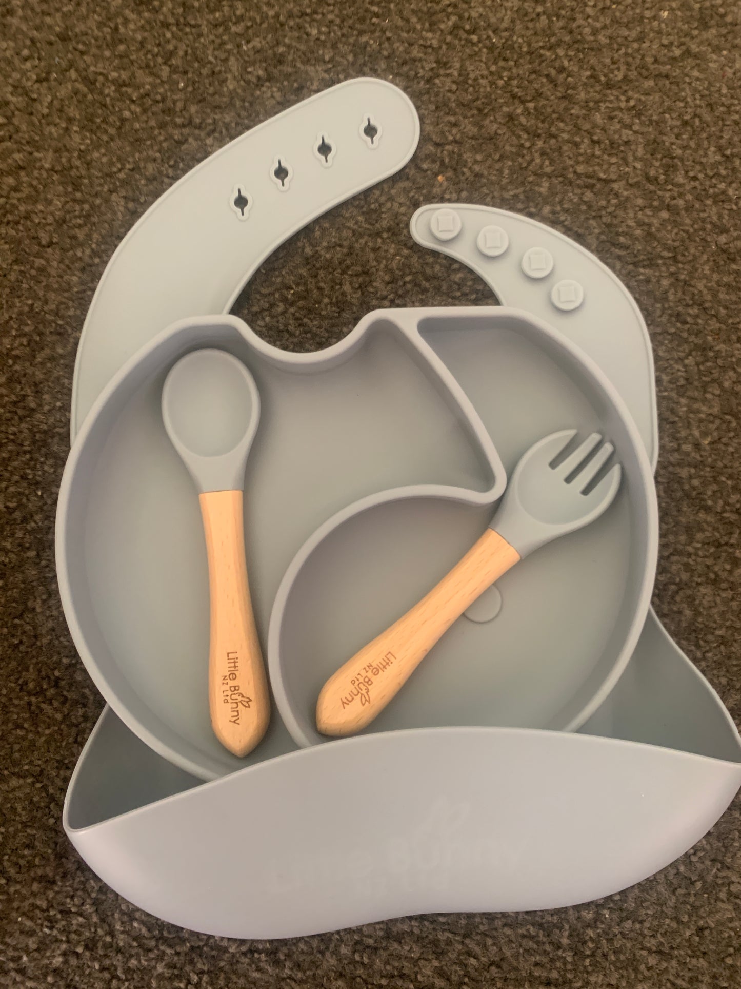 **50% OFF at Checkout. Elephant Silicone Feeding set