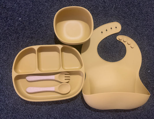 **50% OFF at Checkout. Silicone Feeding set